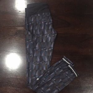 Lululemon Speed Tight II: Stained Glass